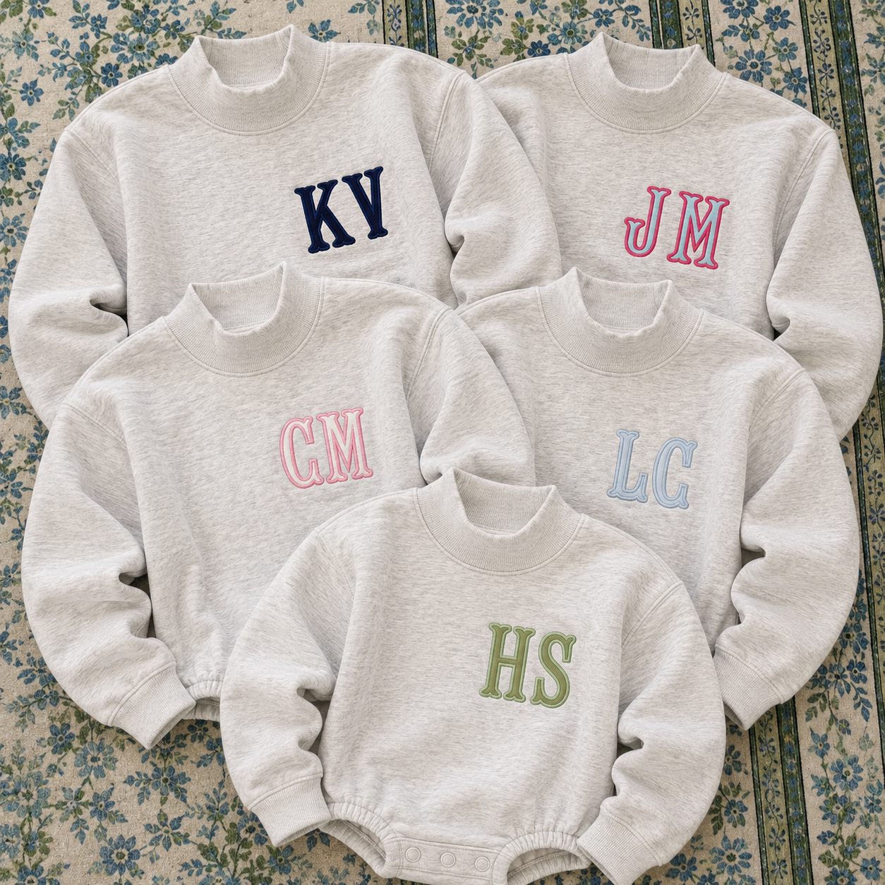 Fishtail Monogram Mockneck BUBBLE
